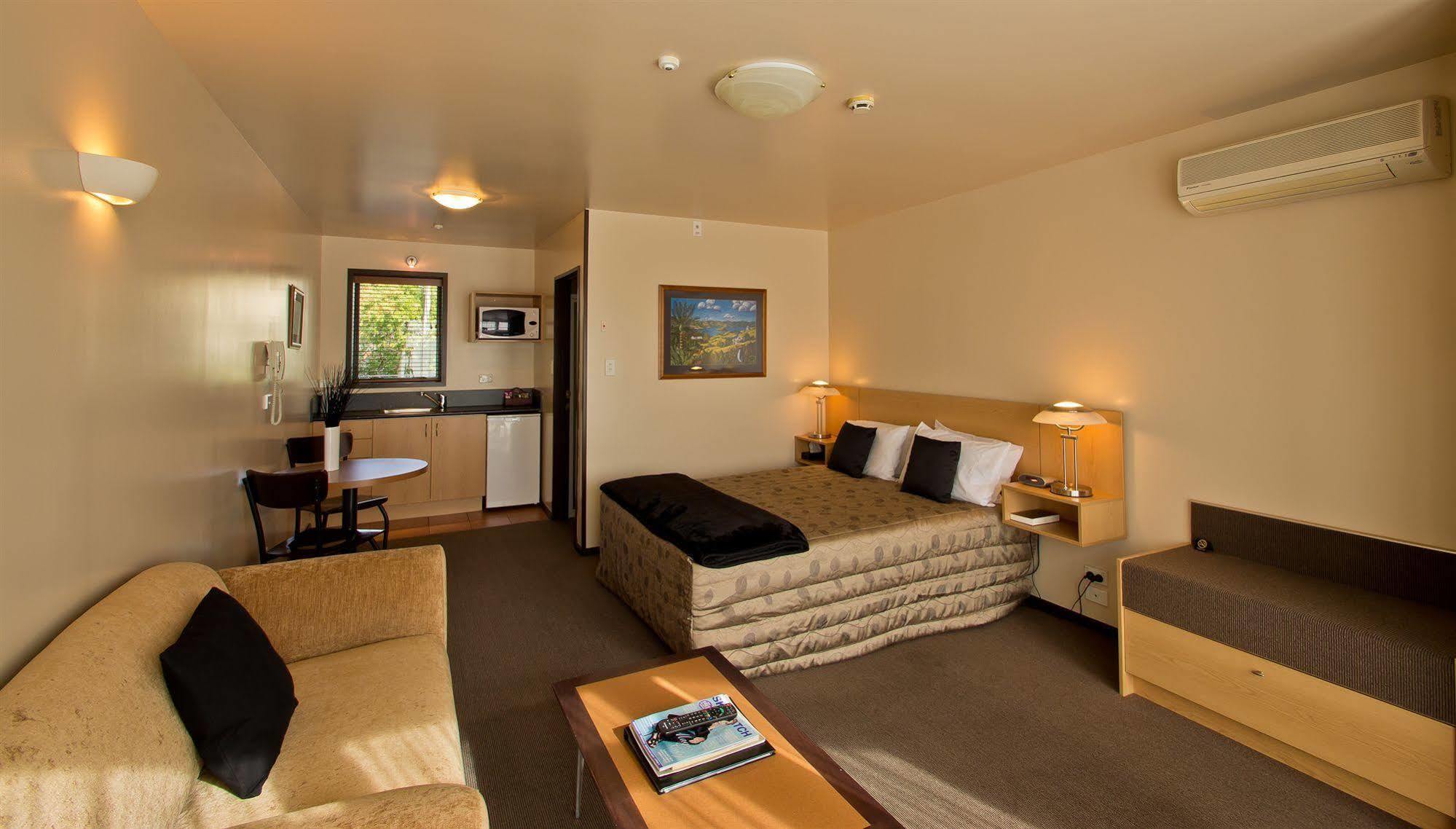 Broadway Motel Picton Ngoại thất bức ảnh